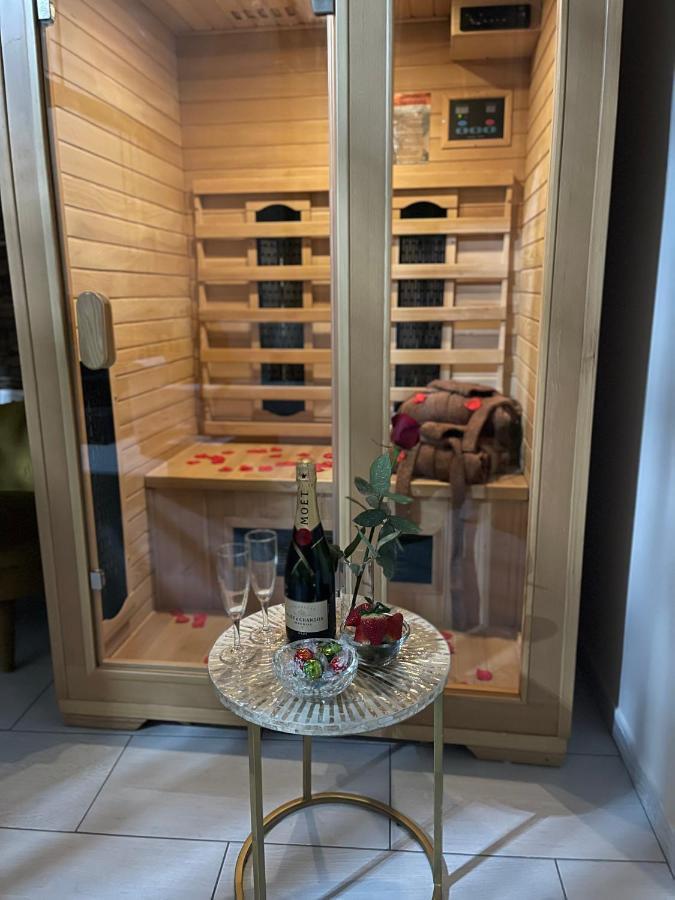הוילה סלרנו Glam House & Boat מראה חיצוני תמונה
